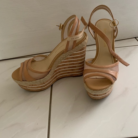 High wedged heels (size 4) - Picture 2 of 8